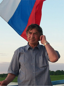 Лев Степанович Сандахчиев